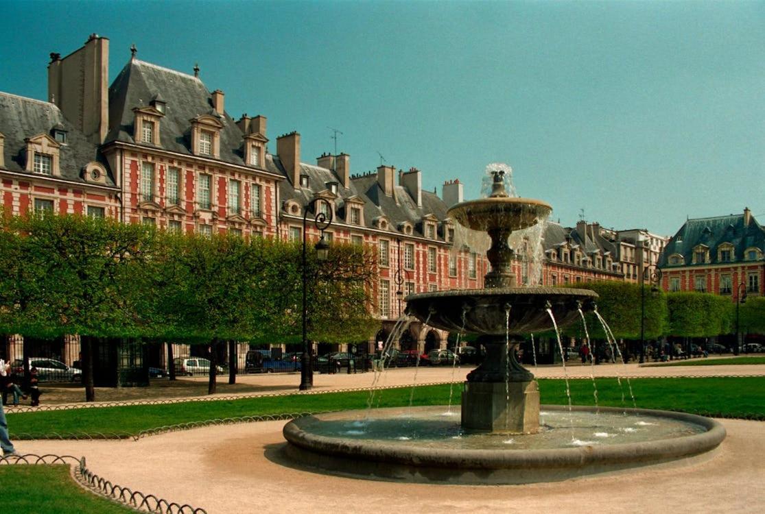Charming 1Br Apartment With Terrace Le Marais Paris Center Exterior photo